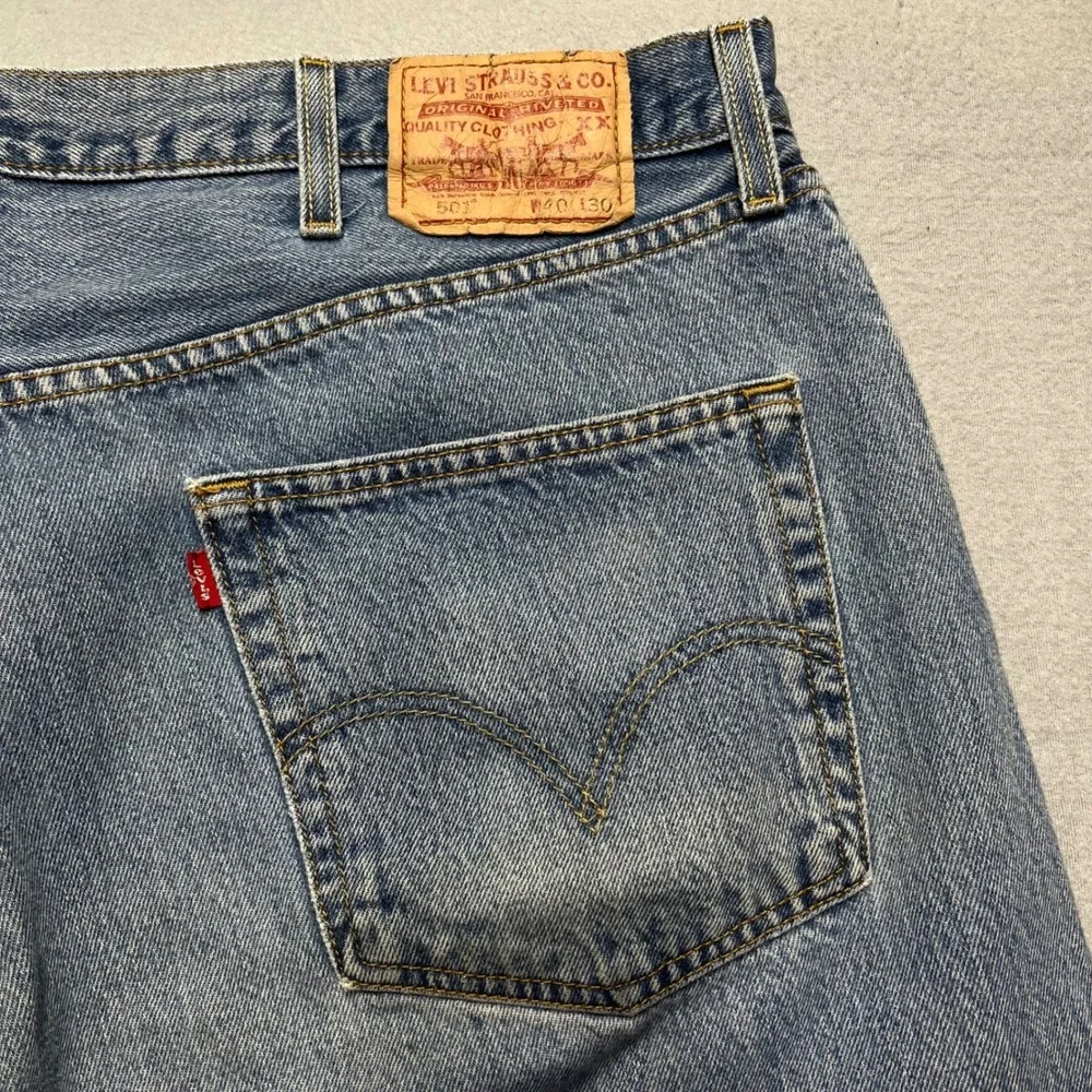 Vintage Levis men jeans 501 XX Blue denim 40x30 (fit 38x31) Med wash straightleg